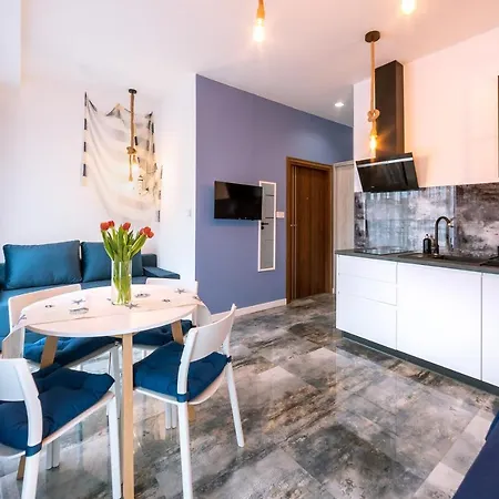 Kapitanski Centrum *