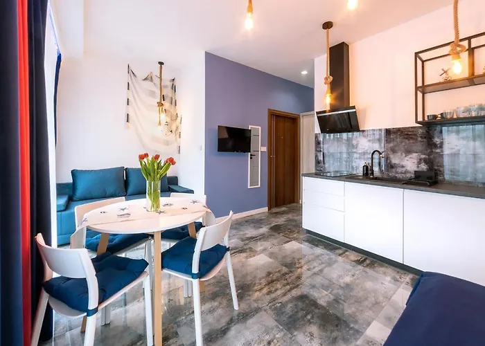 Kapitanski Centrum *